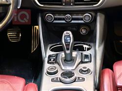 ئەلفا رۆمیۆ Giulia